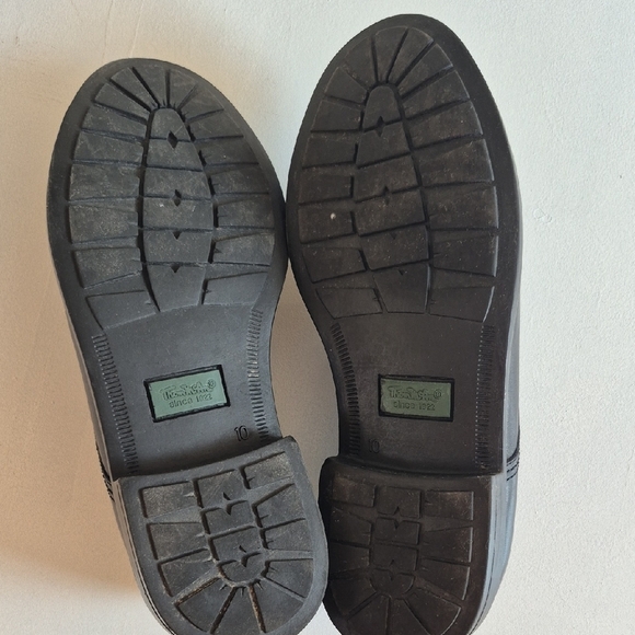 Black Leather Men's Dress Shoes - Picture 11 of 13